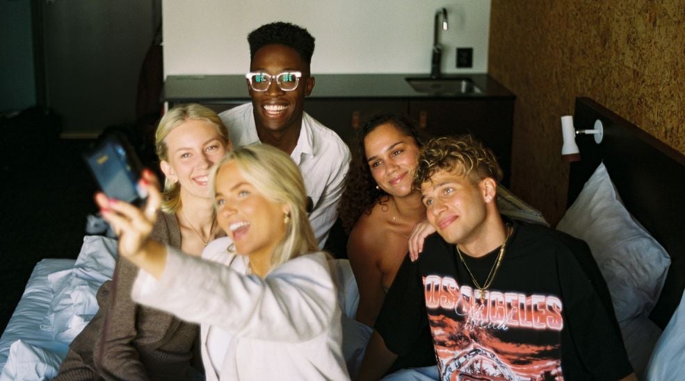 Opiskelija-alennus kahden hengen huoneista!